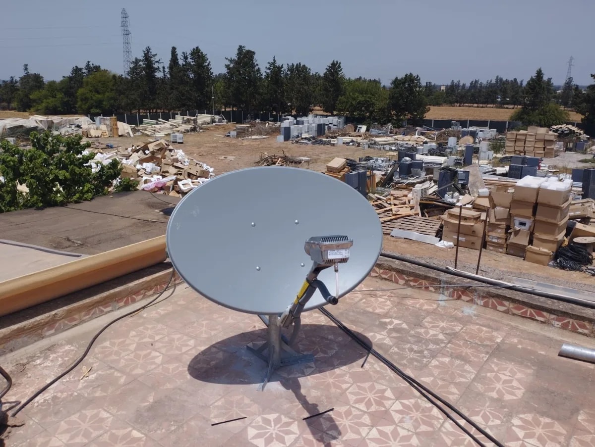 Installation VSAT à Rabat : la connexion au service de la vidéosurveillance d'un site télécom